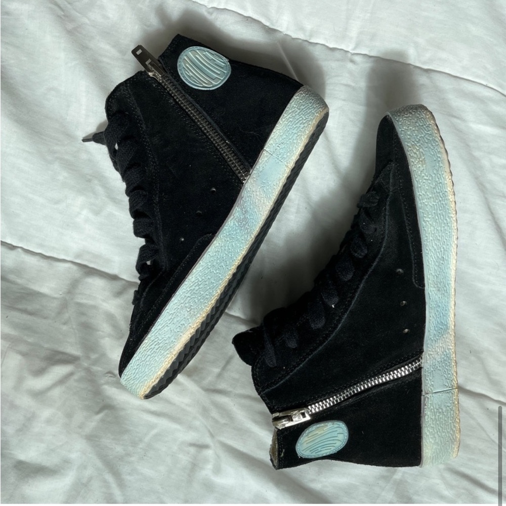 Golden Goose Black and Pink Sneakers - Picture 7 of 9